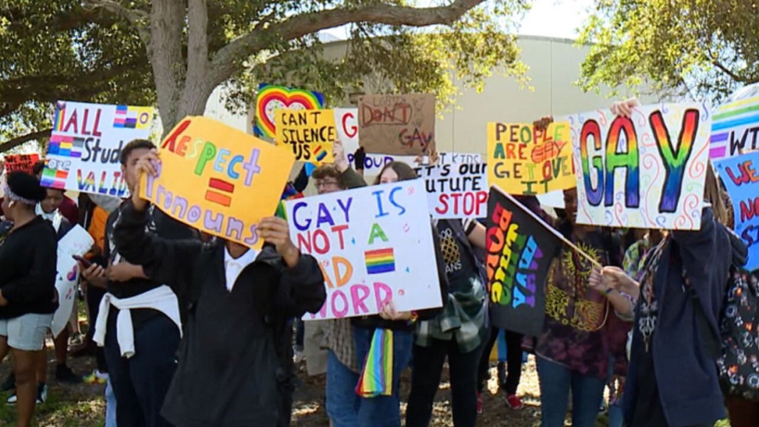 Florida Legislators One Step Closer To Passing "Dont Say Gay" Bill