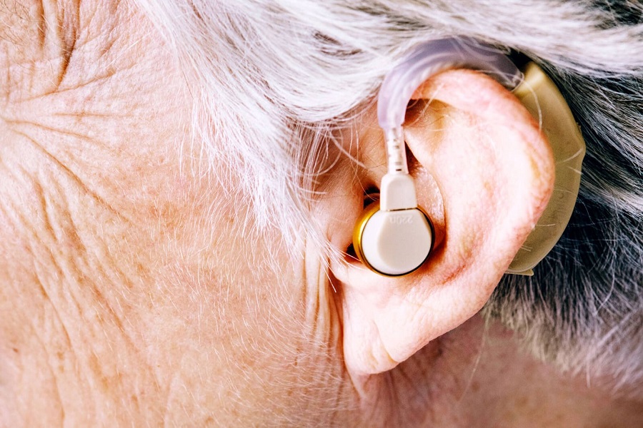 Using your Hearing Aids can Help Reduce your Risk of Dementia
